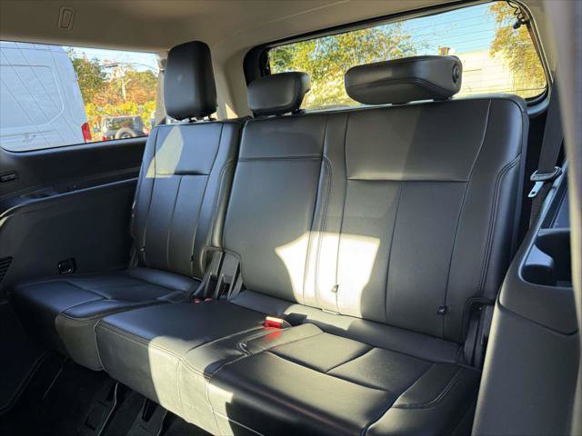 Used 2023 Ford Expedition Max XLT AWD/4WD image 15