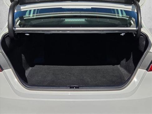 Used 2024 Toyota Camry LE image 6