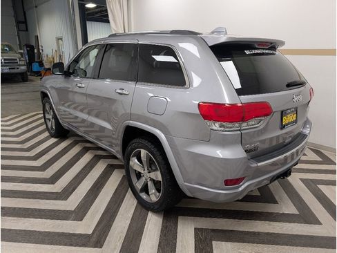Used 2015 Jeep Grand Cherokee Overland AWD/4WD image 24