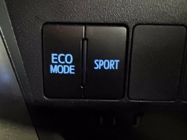 Certified 2017 Toyota RAV4 XLE AWD/4WD image 12