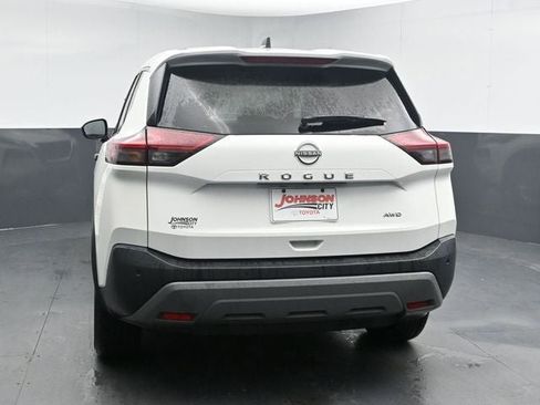 Used 2023 Nissan Rogue S image 10