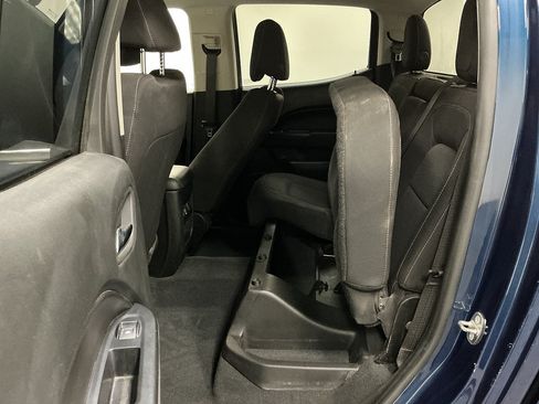 Used 2020 Chevrolet Colorado LT AWD/4WD image 22