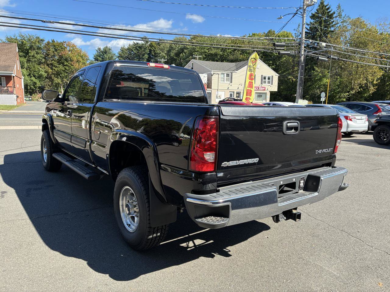 Used 2005 Chevrolet Silverado 2500 LT w/ Snow Plow Prep Package AWD/4WD image 3
