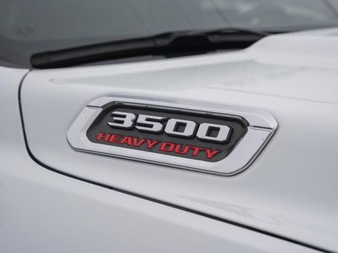 Used 2023 RAM 3500 Limited image 15