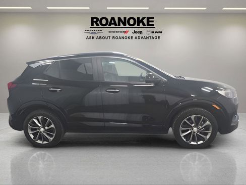 Used 2022 Buick Encore GX Preferred w/ Sport Touring Package image 8