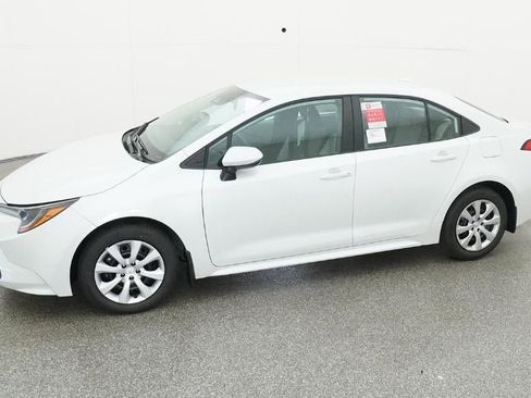 New 2026 Toyota Corolla LE image 27