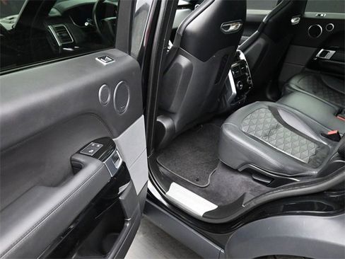 Used 2021 Land Rover Range Rover Sport SVR image 16