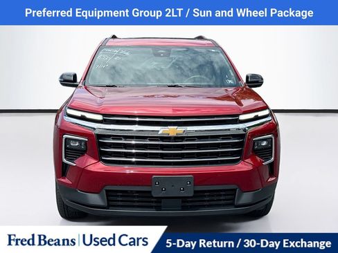 Used 2026 Chevrolet Traverse LT w/ Sun and Wheel Package AWD/4WD image 2