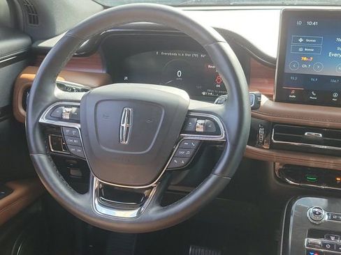 Certified 2023 Lincoln Nautilus Reserve FWD image 19