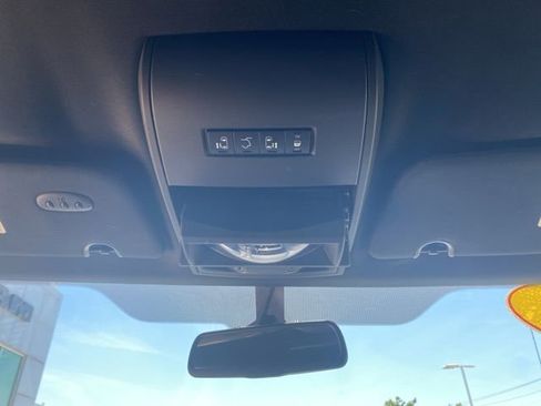Used 2019 Dodge Grand Caravan GT FWD image 16