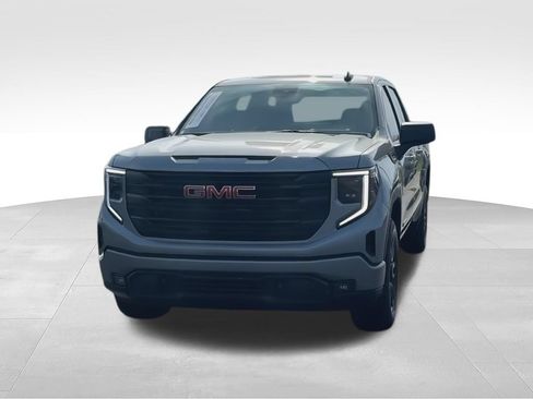Used 2026 GMC Sierra 1500 Elevation AWD/4WD image 3