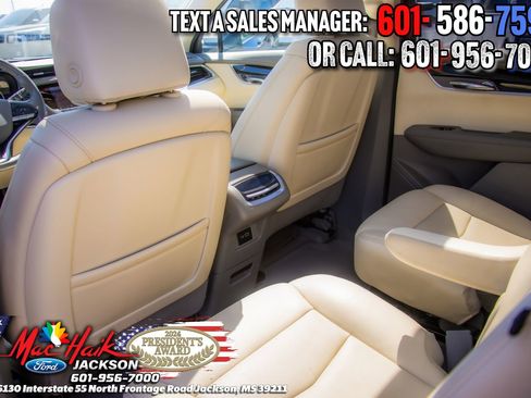 Used 2020 Cadillac XT6 Premium Luxury image 10