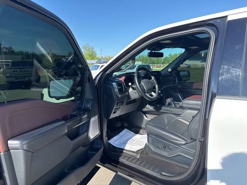 Used 2021 Ford F150 Lariat w/ Equipment Group 502A High AWD/4WD image 12
