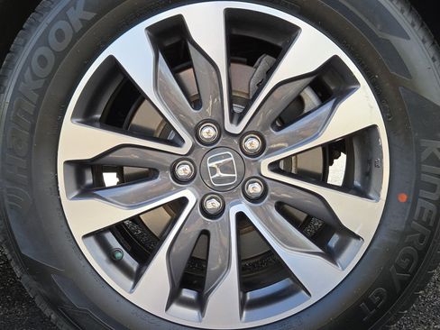 Certified 2023 Honda Odyssey EX-L image 12