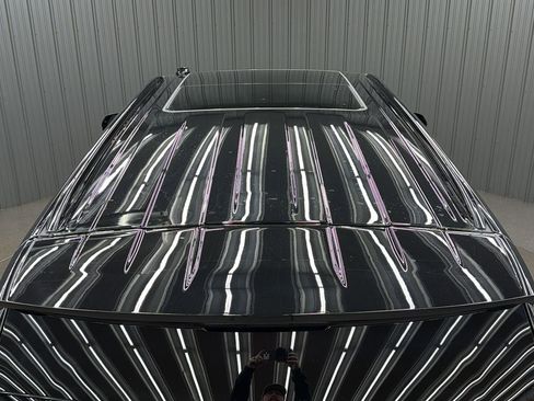 Used 2025 Chevrolet Tahoe Z71 w/ Comfort Package image 20