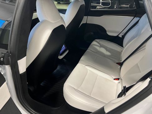 Used 2021 Tesla Model S Plaid AWD/4WD image 29