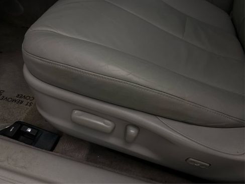 Used 2007 Toyota Camry XLE FWD image 24