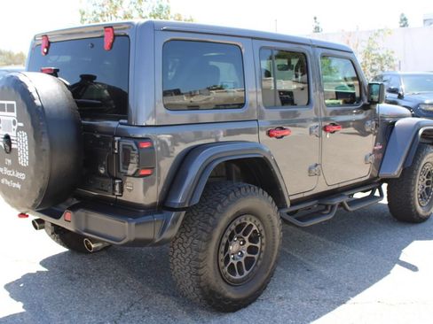 Used 2021 Jeep Wrangler Unlimited Rubicon w/ Xtreme Recon 35" Tire Package AWD/4WD image 4