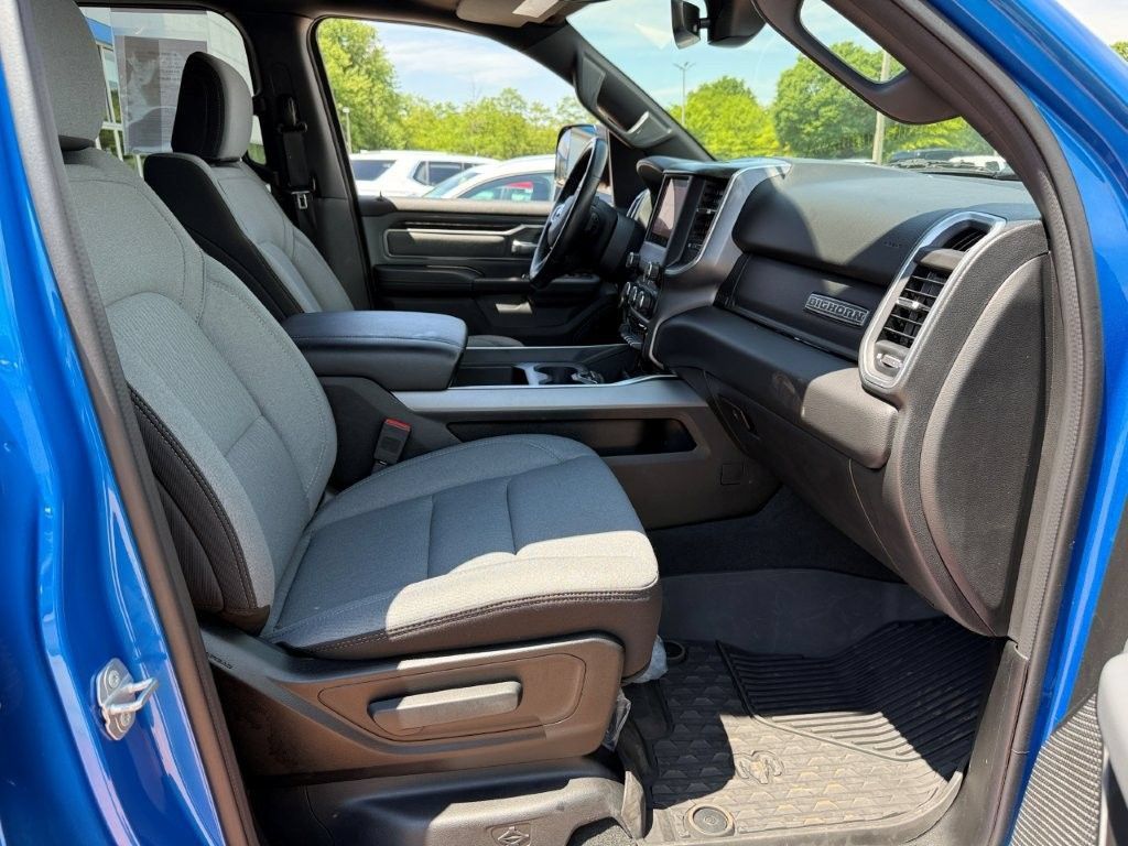 Used 2023 RAM 1500 Big Horn AWD/4WD image 21