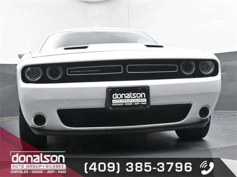 Used 2023 Dodge Challenger SXT image 14