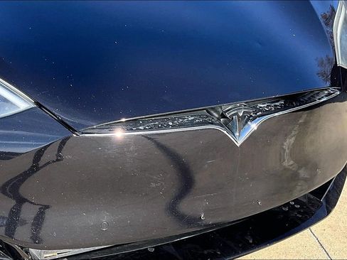 Used 2018 Tesla Model S P100D image 32