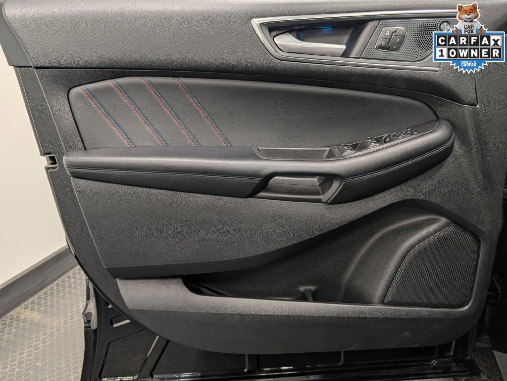 Certified 2024 Ford Edge ST w/ Equipment Group 401A AWD/4WD image 8