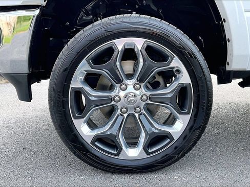 Used 2021 RAM 1500 Limited AWD/4WD image 36