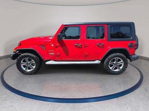 Used 2019 Jeep Wrangler Unlimited Sahara AWD/4WD image 9