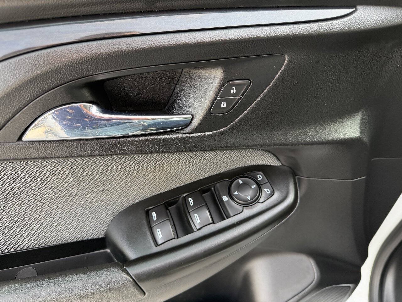 Used 2021 Chevrolet TrailBlazer LS FWD image 18