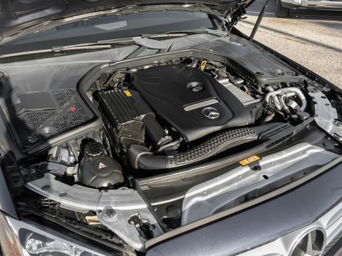 Used 2018 Mercedes-Benz C 300 Sedan image 62