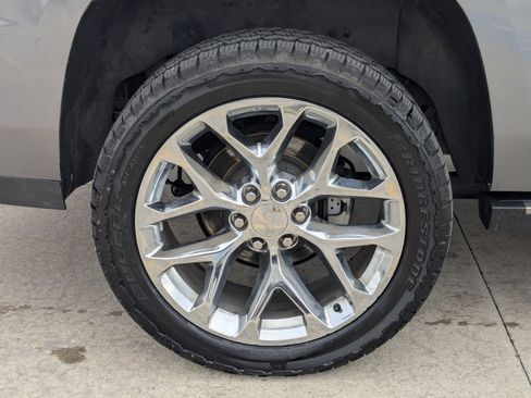 Used 2020 GMC Yukon XL Denali w/ Open Road Package image 12