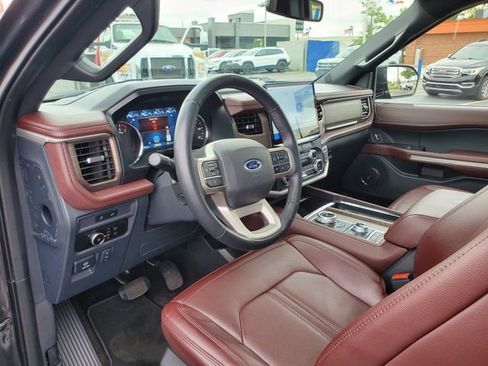 Used 2023 Ford Expedition Max Limited AWD/4WD image 13
