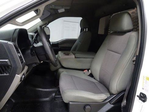 Used 2019 Ford F250 XL w/ Power Equipment Group image 18