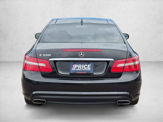 Used 2010 Mercedes-Benz E 550 Coupe image 7