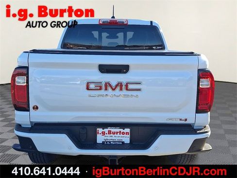 Used 2024 GMC Canyon AT4 w/ AT4 Premium Package image 5