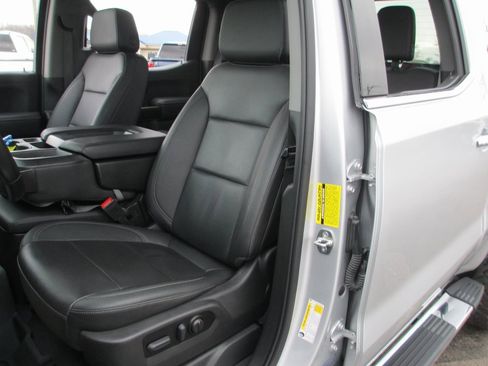 Used 2022 GMC Sierra 1500 SLT image 18