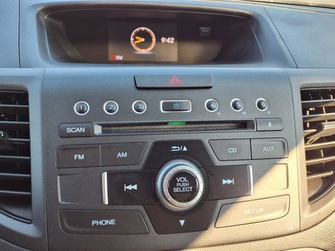 Used 2013 Honda CR-V LX image 6