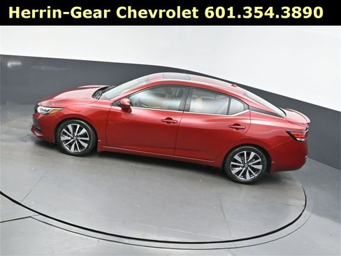 Used 2020 Nissan Sentra SV w/ SV Premium Package image 32