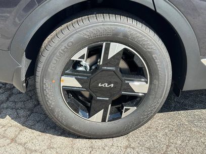 New 2026 Kia Sportage LX