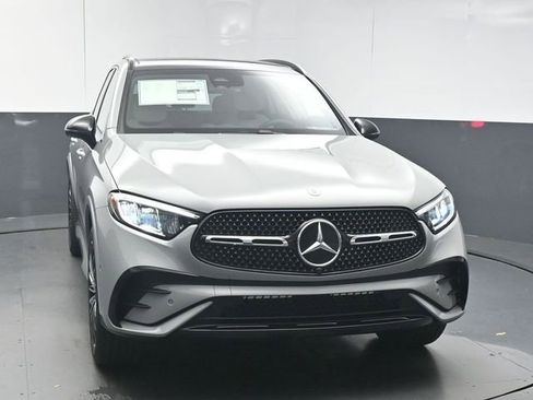 New 2026 Mercedes-Benz GLC 300 image 3