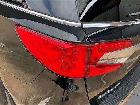 Used 2018 Honda Odyssey Touring image 28