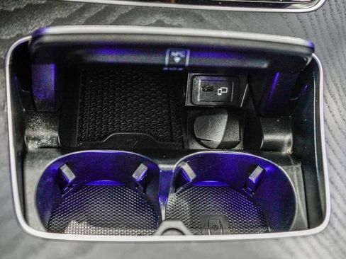 Used 2023 Mercedes-Benz E 350 Sedan image 21