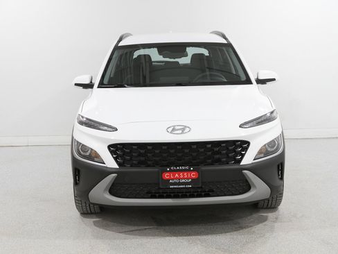 Certified 2022 Hyundai Kona SEL w/ Cargo Package image 2
