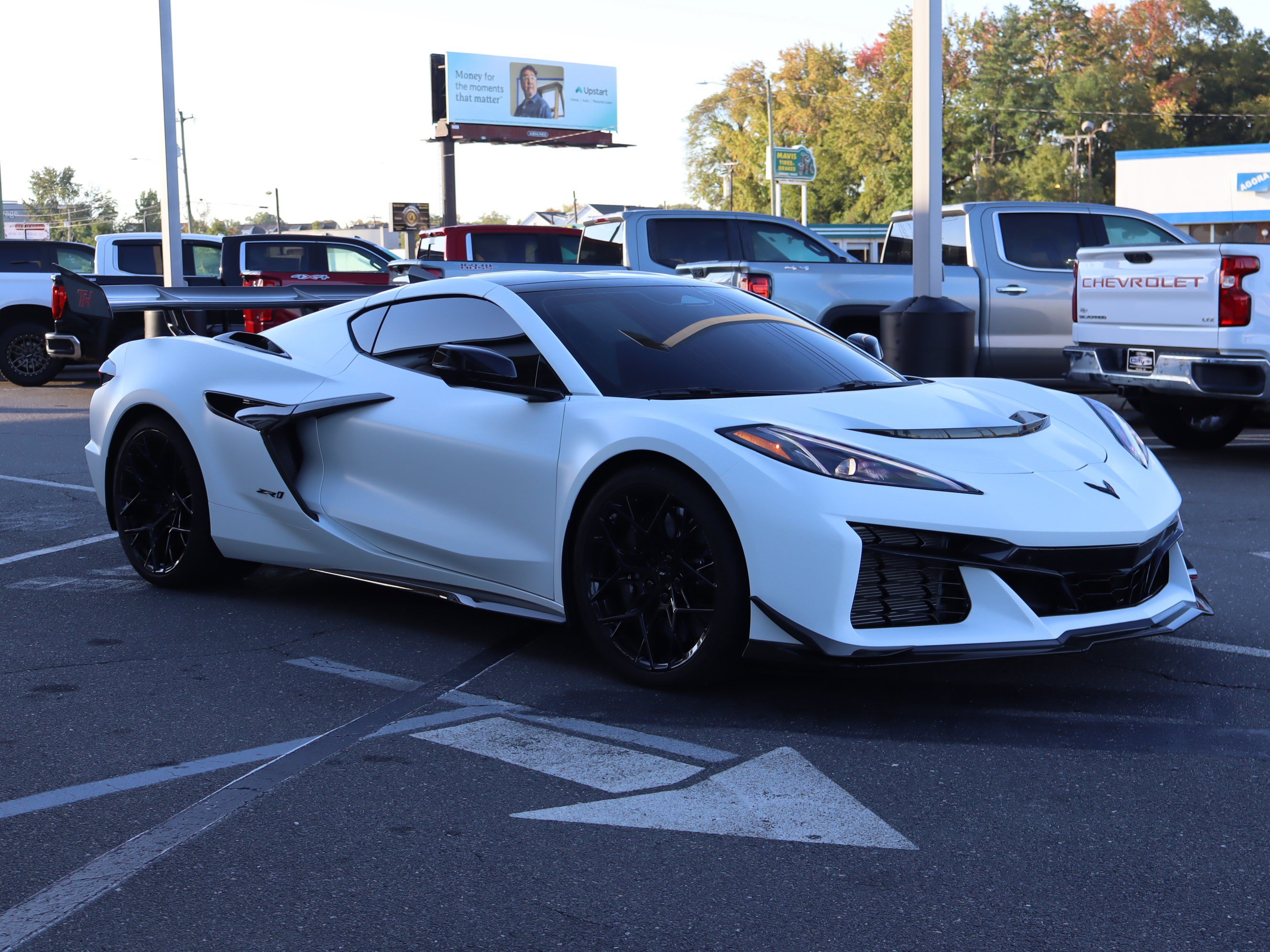 Used 2026 Chevrolet Corvette ZR1 w/ ZR1 Carbon Fiber Aero Package RWD image 2