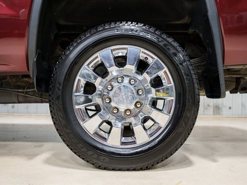 Used 2017 GMC Sierra 2500 Denali AWD/4WD image 18
