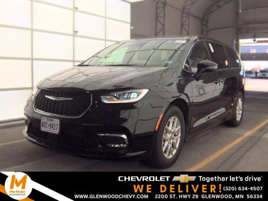 Used 2025 Chrysler Pacifica Select FWD image 1
