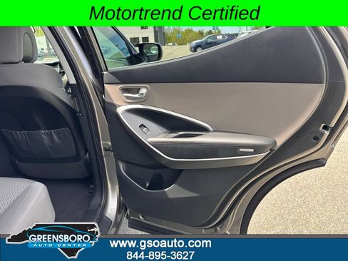 Used 2018 Hyundai Santa Fe Sport FWD image 17