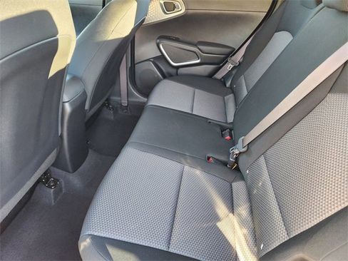 Certified 2025 Kia Soul LX image 29