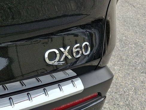 Used 2023 INFINITI QX60 Luxe w/ Performance Audio Package AWD/4WD image 30