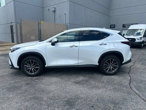 Used 2025 Lexus NX 350 AWD image 6